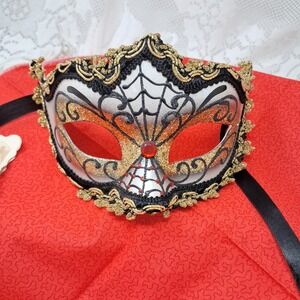 Venetian Mask Pier 1 La Maschera del‎ Galeone Red Gold Black Handmade